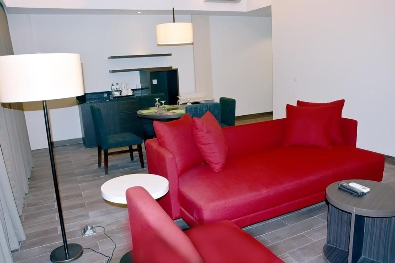 Hotel Santika Pekalongan Ngoại thất bức ảnh