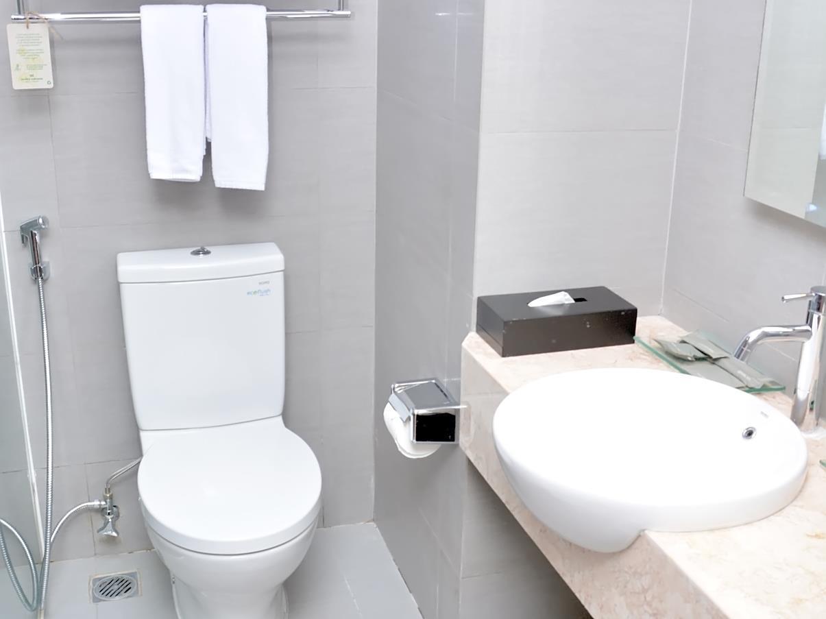 Hotel Santika Pekalongan Ngoại thất bức ảnh