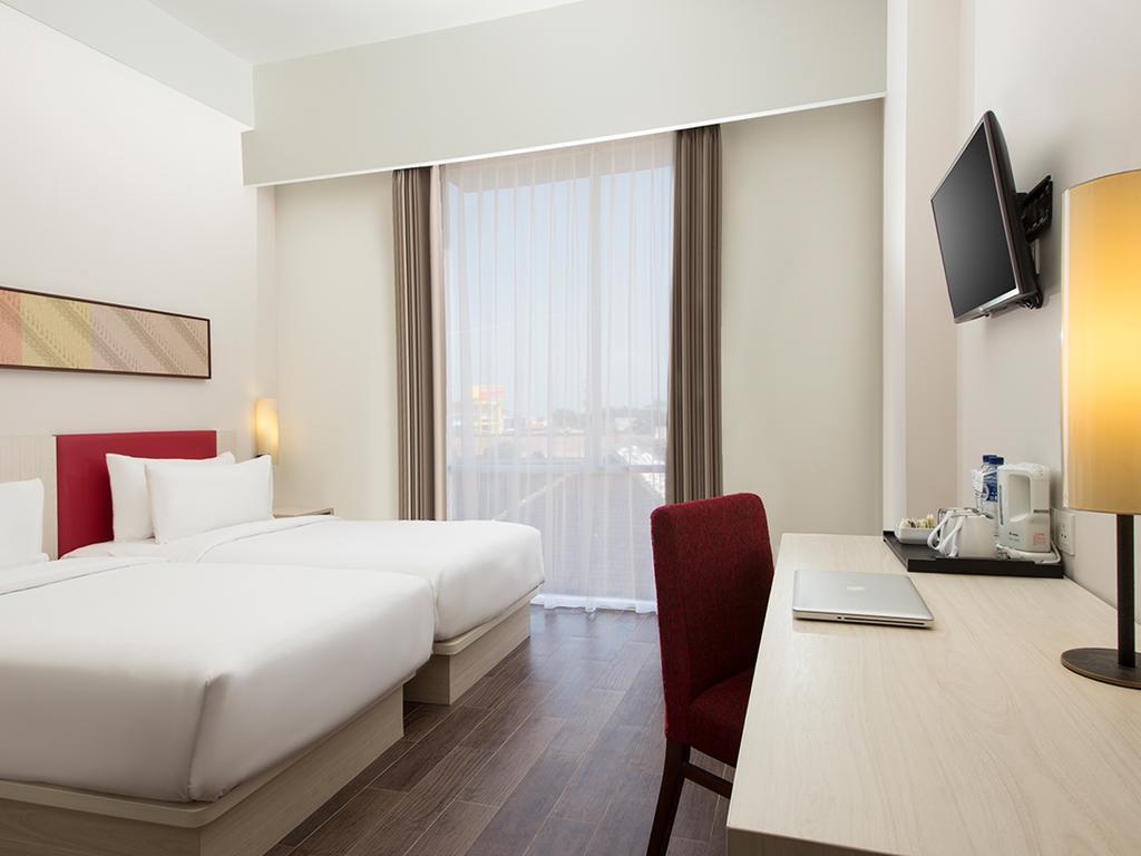 Hotel Santika Pekalongan Ngoại thất bức ảnh