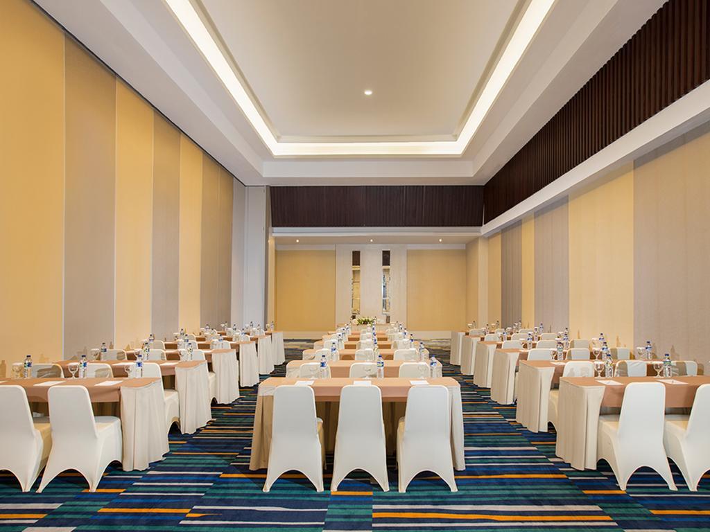 Hotel Santika Pekalongan Ngoại thất bức ảnh