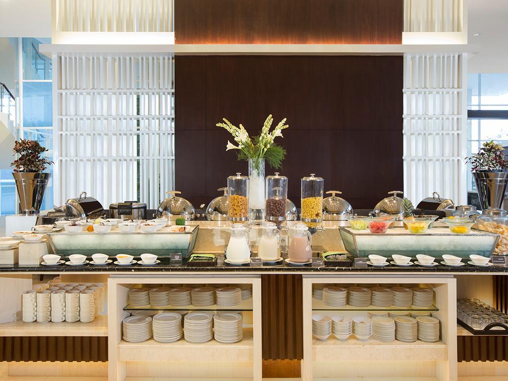 Hotel Santika Pekalongan Ngoại thất bức ảnh